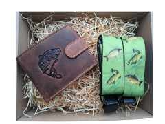 Dárkový set pro muže - Kožená peněženka a kšandy ryby
